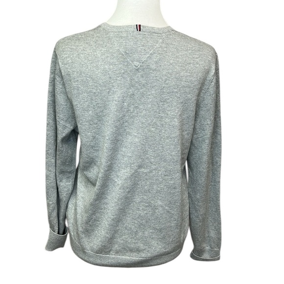 Tommy Hilfiger Light Gray V-Neck Sweater - Picture 4 of 7